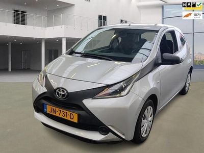 Occasion Toyota Aygo 69 PK (50 kW) 2016 Grijs Hatchback