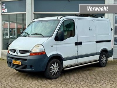 tweedehands Renault Master Verwacht T35 2.5 DCI L1H1 Airco Navi Trekhaak