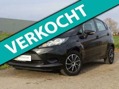 tweedehands Ford Fiesta 1.25 82PK / AIRCO / MF STUUR / 5DRS / NIEUWE APK