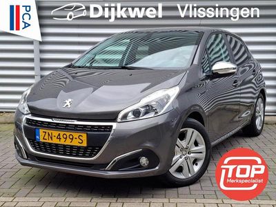 Grijs Occasion 2019 Peugeot 208 Signature Sky Hatchback | € 10.990 (Goede deal)