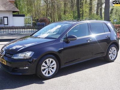 tweedehands VW Golf 1.6 TDI Highline BlueMotion Leer Xenon Cruise Trek