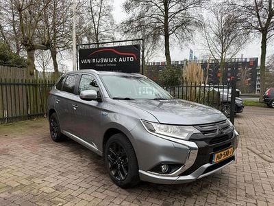 Occasion Mitsubishi Outlander Edition 121 PK (88 kW) 2015 Grijs SUV