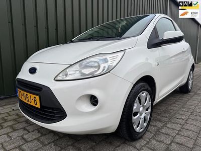 Wit Gebruikt 2010 Ford Ka Cool & Sound Edition Hatchback | € 2.199 (Eerlijke prijs)