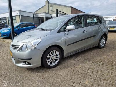 tweedehands Toyota Verso 1.8 VVT-i Business Limited. Automaat.