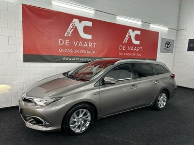 tweedehands Toyota Auris 1.8 Hybrid Executive - NAVI/LED/PANODAK/NAP