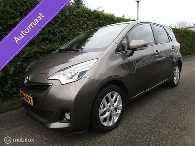 Groen (metallic) Gebruikt 2014 Toyota Verso-S MPV | € 15.950 (Iets duurder)