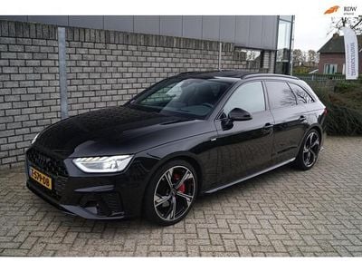 Zwart Gebruikt 2023 Audi A4 S-Line Stationwagen | € 37.850 (Eerlijke prijs)