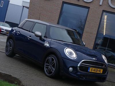 tweedehands Mini Cooper S 2.0 Chili 7-Edition 192 PK - Automaat, F1-Flippers, Leder Sport Interieur, Camera, Navigatie, Airco/ECC, CruiseControl, Parkeersensoren ,Stoelverwarming