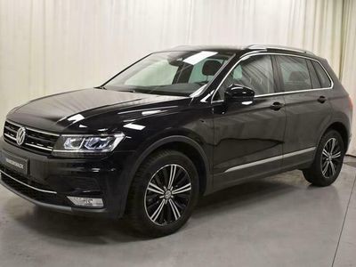 Zwart Occasion 2017 VW Tiguan Highline SUV | € 25.650 (Iets duurder)