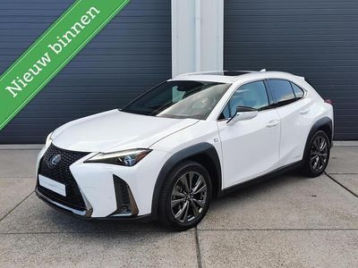 Lexus UX 250h
