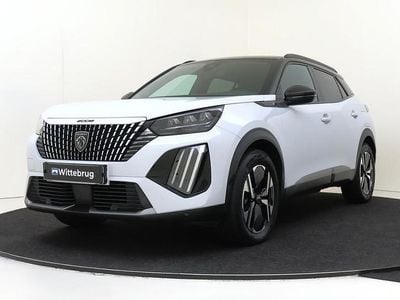 Wit (metallic) Gebruikt 2024 Peugeot e-2008 GTi SUV | € 27.425 (Eerlijke prijs)