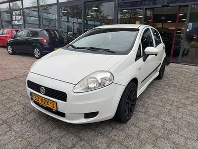 Occasion Fiat Grande Punto 84 PK (61 kW) 2010 Wit Hatchback