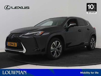 Lexus UX 300e