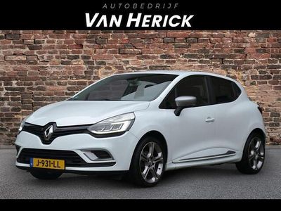 Wit Gebruikt 2017 Renault Clio IV Intens Hatchback | € 9.995 (Eerlijke prijs)