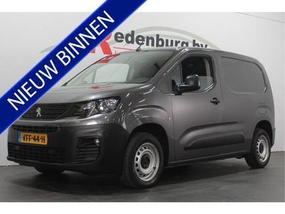 Grijs Gebruikt 2020 Peugeot Partner Premium MPV | € 9.945 (Eerlijke prijs)