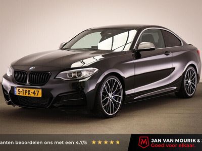 BMW M235