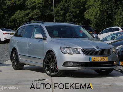 Occasion Skoda Superb Ambition 161 PK (118 kW) 2014 Grijs Stationwagen