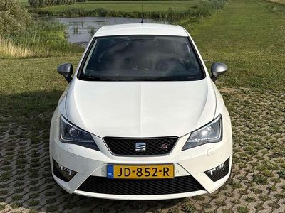 Wit Gebruikt 2016 Seat Ibiza FR Coupé | € 6.850 (Eerlijke prijs)