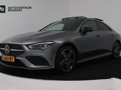 Grijs Gebruikt 2021 Mercedes CLA250 Business Sedan | € 32.945 (Eerlijke prijs)