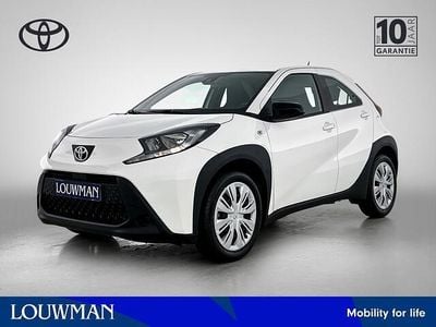 Wit Nieuw 2025 Toyota Aygo X Play SUV | € 19.950 (Goede deal)