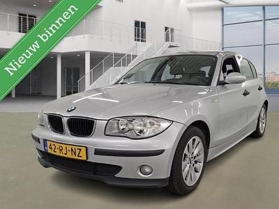 Grijs Occasion 2005 BMW 116 Hatchback | € 3.350 (Eerlijke prijs)