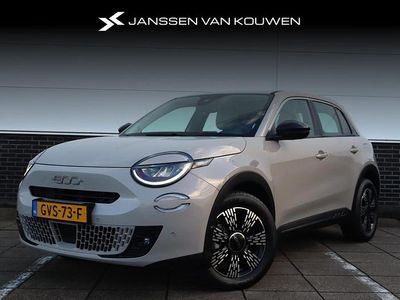Grijs Gebruikt 2024 Fiat 600E Urban SUV | € 25.900
