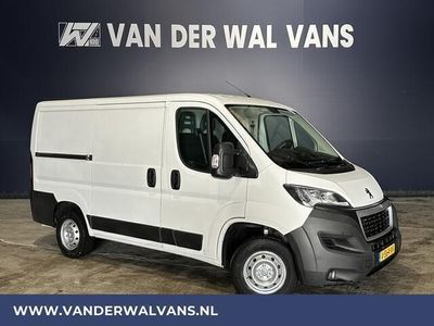 tweedehands Peugeot Boxer 2.0 BlueHDI L1H1 Euro6 Airco | Navigatie | Camera | Cruisecontrol Parkeersensoren, LED, Bluetooth-telefoonvoorbereiding