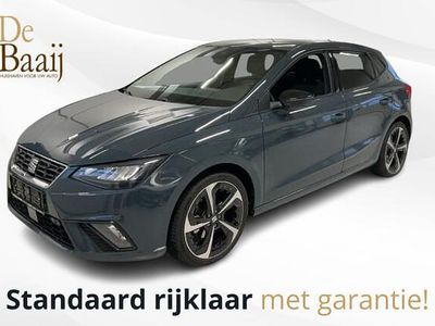Grijs (metallic) Gebruikt 2025 Seat Ibiza Business Hatchback | € 27.450 (Duur)