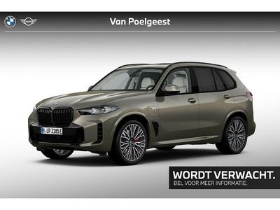 Manhattan metallic (c3d) (bruin metallic) Occasion 2025 BMW X5 M Sport SUV | € 104.900 (Goede deal)