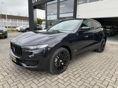 tweedehands Maserati Levante 3.0 V6 AWD GranLusso 1eig/btw