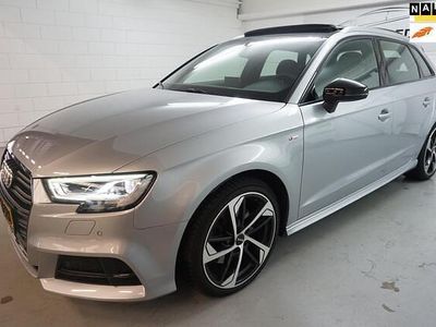 Grijs Gebruikt 2019 Audi A3 Sportback S-Line Hatchback | € 26.950 (Eerlijke prijs)