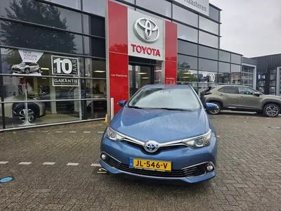 Toyota Auris Hybrid