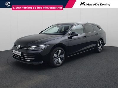 Zwart Gebruikt 2025 VW Passat Business Stationwagen | € 38.880 (Duur)