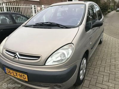 tweedehands Citroën Xsara Picasso 1.8i-16V Différence