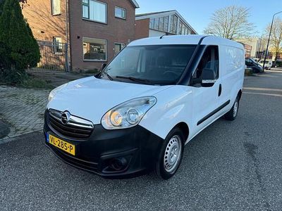 Wit Gebruikt 2015 Opel Combo Selection Van | € 3.950 (Iets duurder)