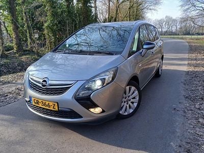 Grijs Occasion 2015 Opel Zafira Tourer Cosmo MPV | € 5.950 (Goede deal)