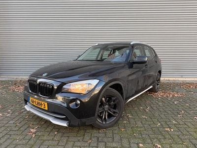 Zwart Gebruikt 2010 BMW X1 SUV | € 11.950 (Eerlijke prijs)