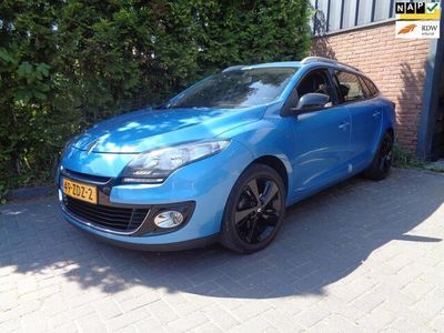 tweedehands Renault Mégane Estate 1.5 dCi Bose,Navi,Half leder,PDC,Clima,Crui