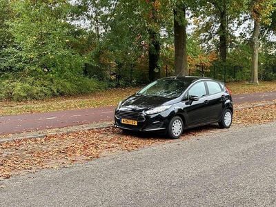 Zwart Gebruikt 2014 Ford Fiesta Style Hatchback | € 4.500 (Eerlijke prijs)