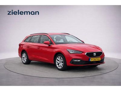 Rood Occasion 2021 Seat Leon Reference Stationwagen | € 12.344 (Eerlijke prijs)