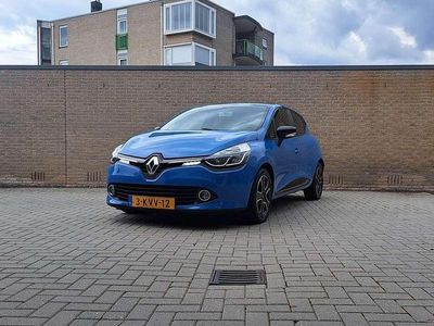 Blauw Gebruikt 2013 Renault Clio IV Expression Hatchback | € 6.999 (Iets duurder)