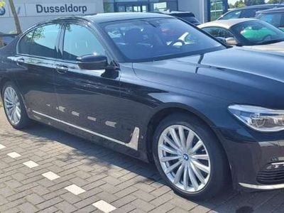 BMW 750