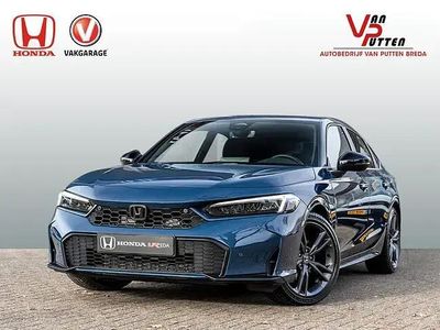 Nieuw Honda Civic Hybrid 143 PK (105 kW) 2025 Blauw (metallic) Hatchback