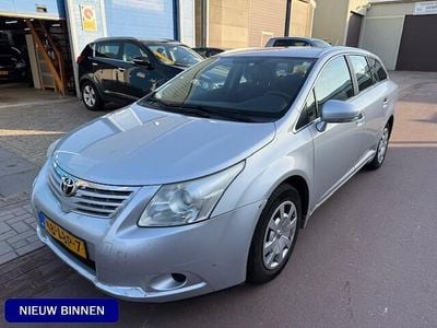 Grijs (metallic) Occasion 2010 Toyota Avensis Comfort Stationwagen | € 3.950 (Goede deal)