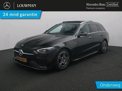 Donker 197 obsidiaanzwart metaalkleur metallic Gebruikt 2024 Mercedes 180 AMG line Sedan | € 44.750 (Iets duurder)