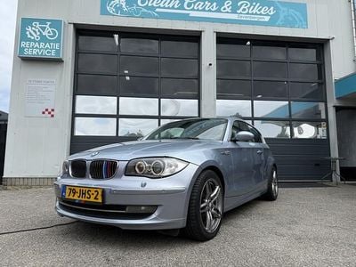 Blauw Gebruikt 2009 BMW 130 Executive Hatchback | € 6.450 (Eerlijke prijs)