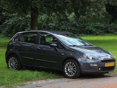 Grijs Gebruikt 2013 Fiat Punto Easy Hatchback | € 3.600 (Eerlijke prijs)
