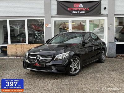 Zwart (metallic) Gebruikt 2020 Mercedes C300e Business Sedan | € 31.500 (Goede deal)