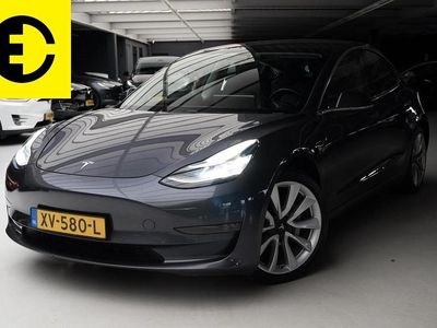 Grijs Occasion 2019 Tesla Model 3 Long Range AWD Sedan | € 18.950 (Eerlijke prijs)