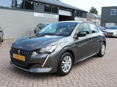 Grijs, metallic lak Gebruikt 2023 Peugeot 208 Active Hatchback | € 14.750 (Eerlijke prijs)